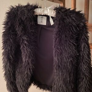 Girls 10-12 black furry jacket. H&M brand.